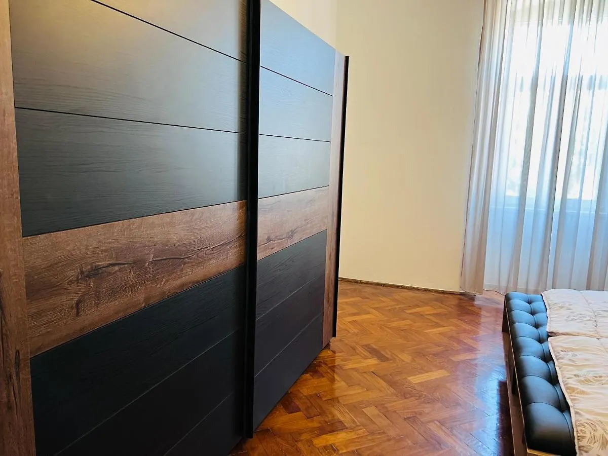 Apartment For Special Getaway Rose Pula