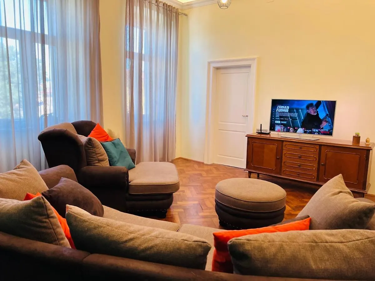Apartment For Special Getaway Rose Pula